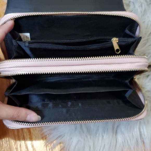 Wristlet/Mini Bag Bundle - Picture 5 of 5